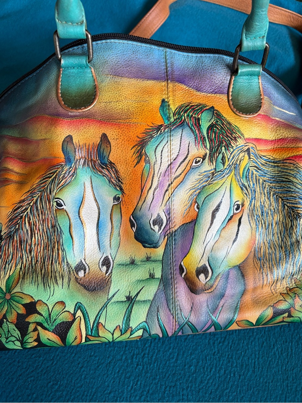 🐴🩵💚 Hand Painted Horse Purse 👜 - Picture 2 of 9